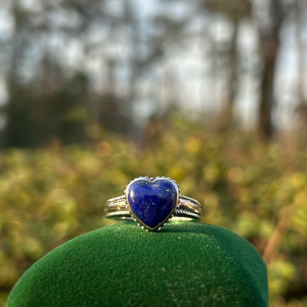 Vintage Silver Lapis Heart Ring with Blue Stone Size 8